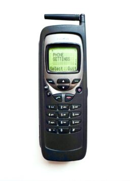 COMMUNICATOR